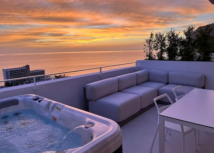 Luxury Triplex, Pool, Jacuzzi - Aqua A03 By Hermosa Appartamento *