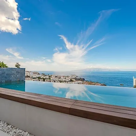Luxury Triplex + Pool, Jacuzzi - Sissipark Azul Apartment