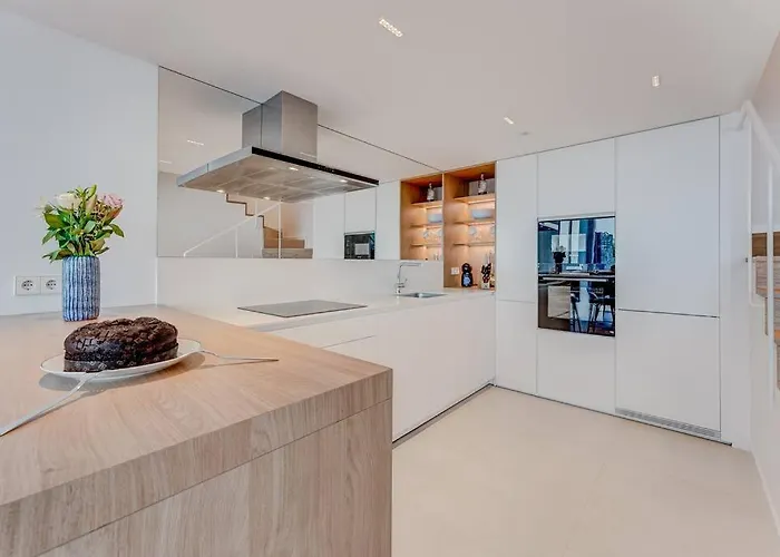 Luxury Triplex, Pool, Jacuzzi - Aqua A03 By Hermosa *