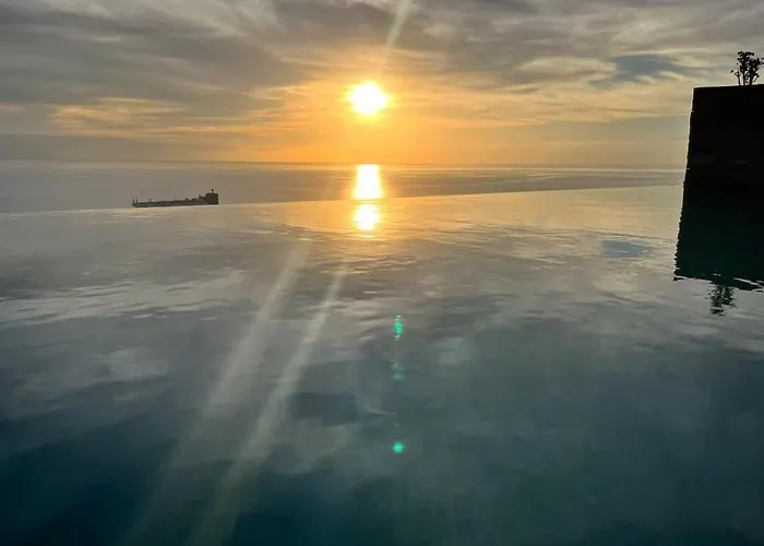 Luxury Triplex, Pool, Jacuzzi - Aqua A03 By Hermosa 아칸티라도