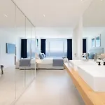 Luxury Triplex, Pool, Jacuzzi - Aqua A03 By Hermosa Apartman *
