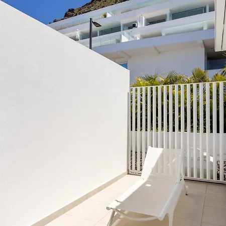 아파트 Luxury Sea View With Private Pool, Sauna & Jacuzzi By Hermosa 아칸티라도